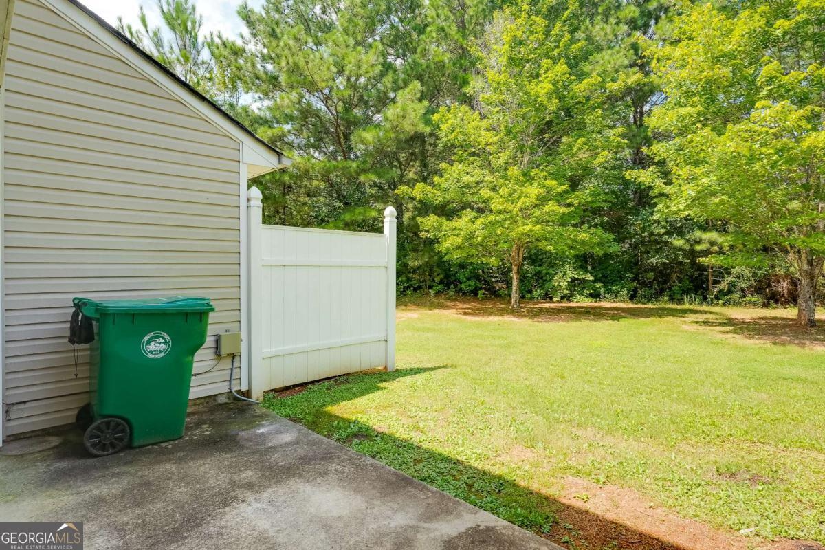 3542 Waldrop Trail Property Photo 13