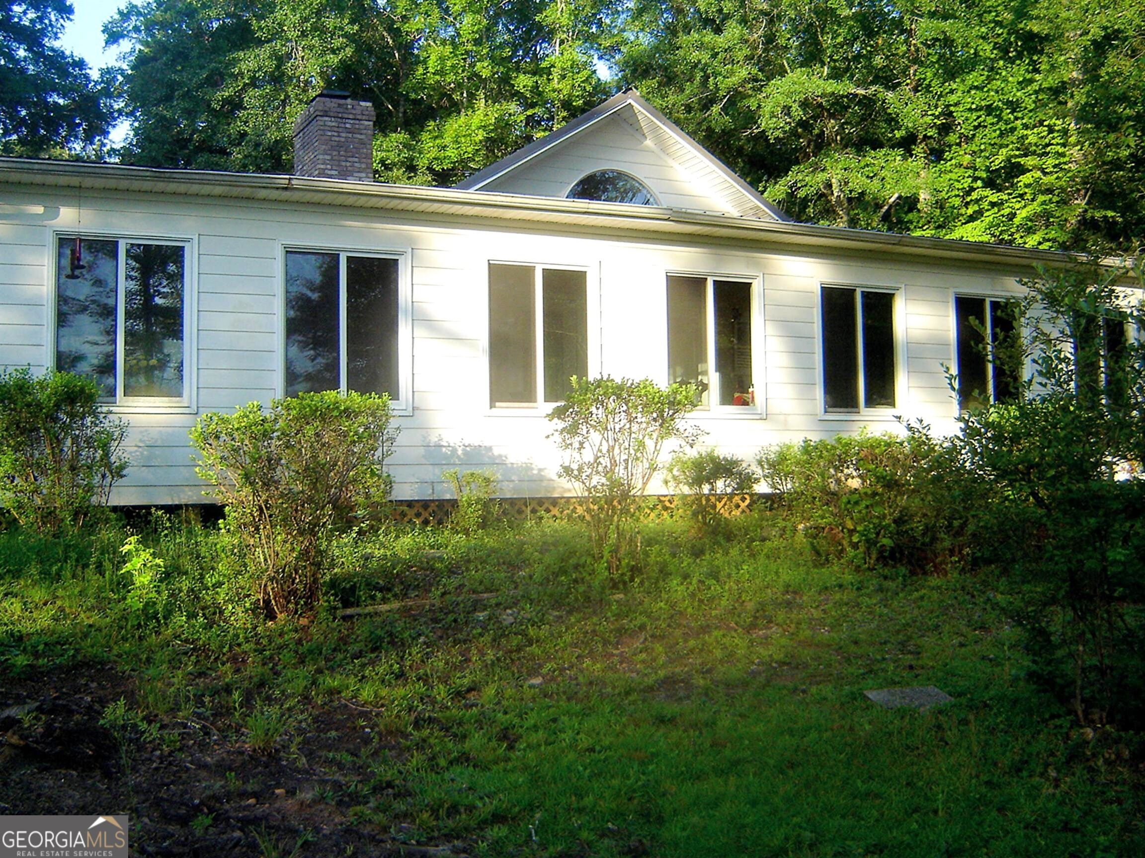 112 Peach Circle Property Photo 5