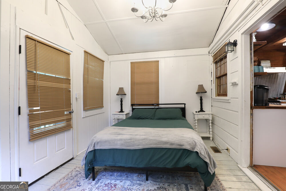 369 Normandy Trail Property Photo 14