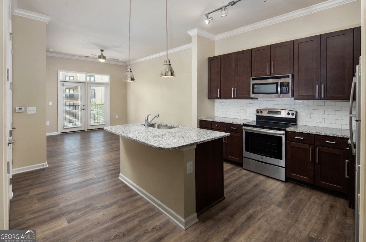 306 Ardmore Circle Nw # C124 Property Photo 4