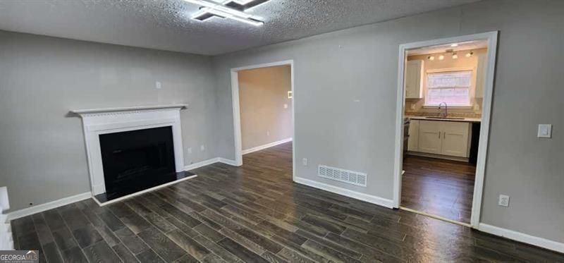 4872 Lewis Road Property Photo 5