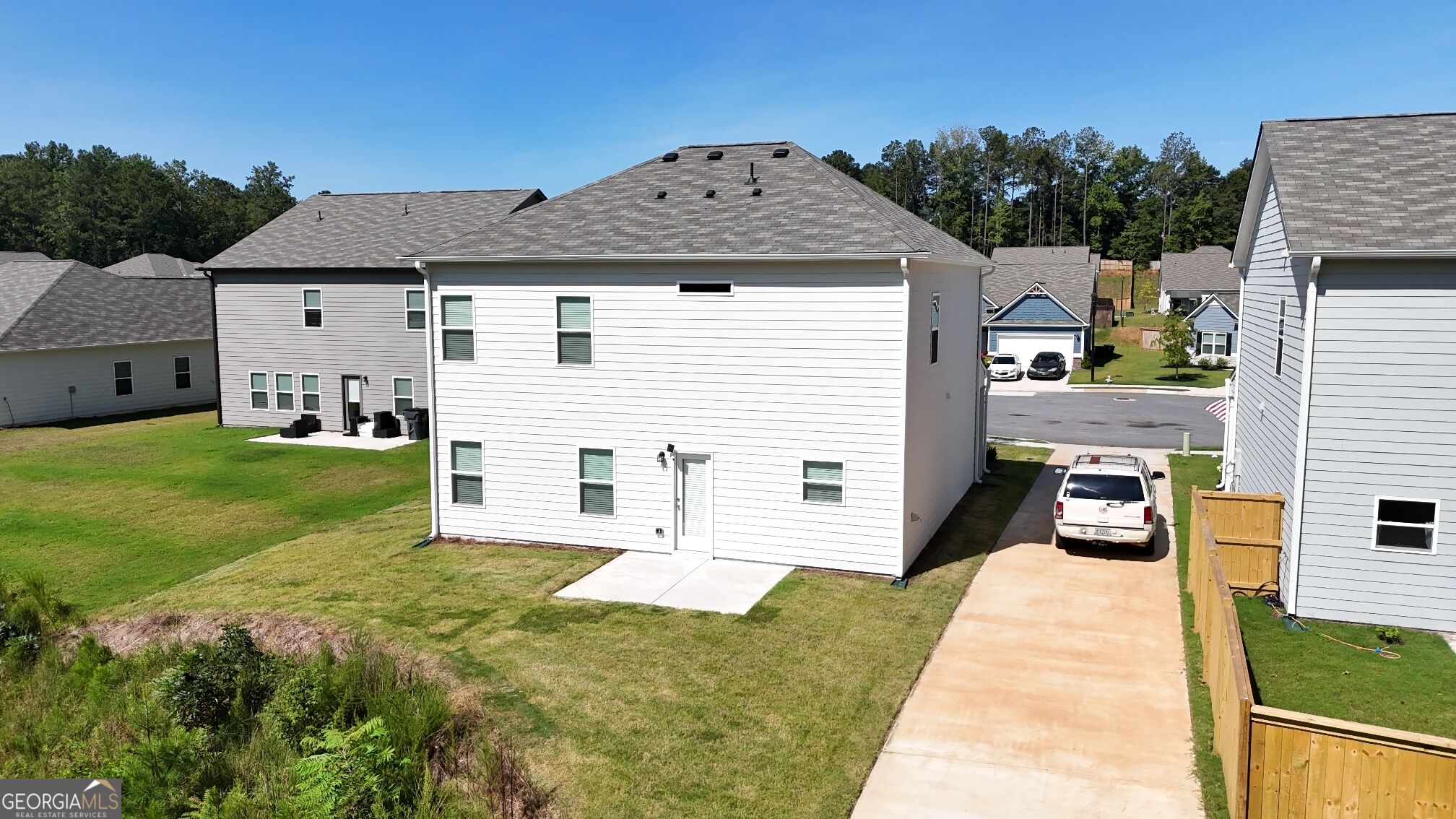 662 Blackshear Trail Property Photo 25