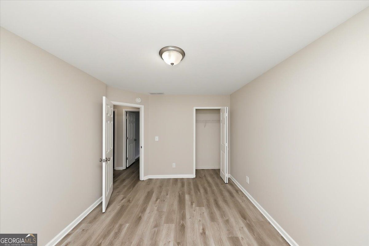 245 St Martins Drive Se Property Photo 29