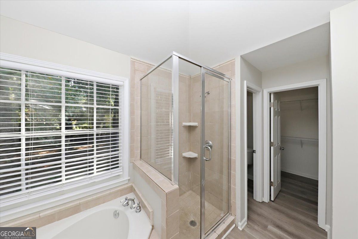 245 St Martins Drive Se Property Photo 35