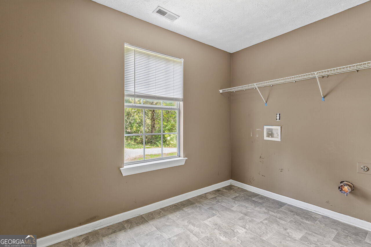 10 Ratliff Drive Property Photo 18
