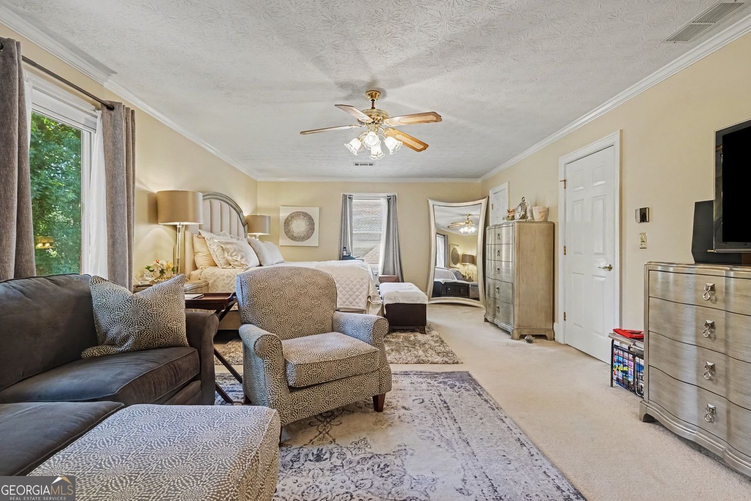4359 Hambrick Place Property Photo 14