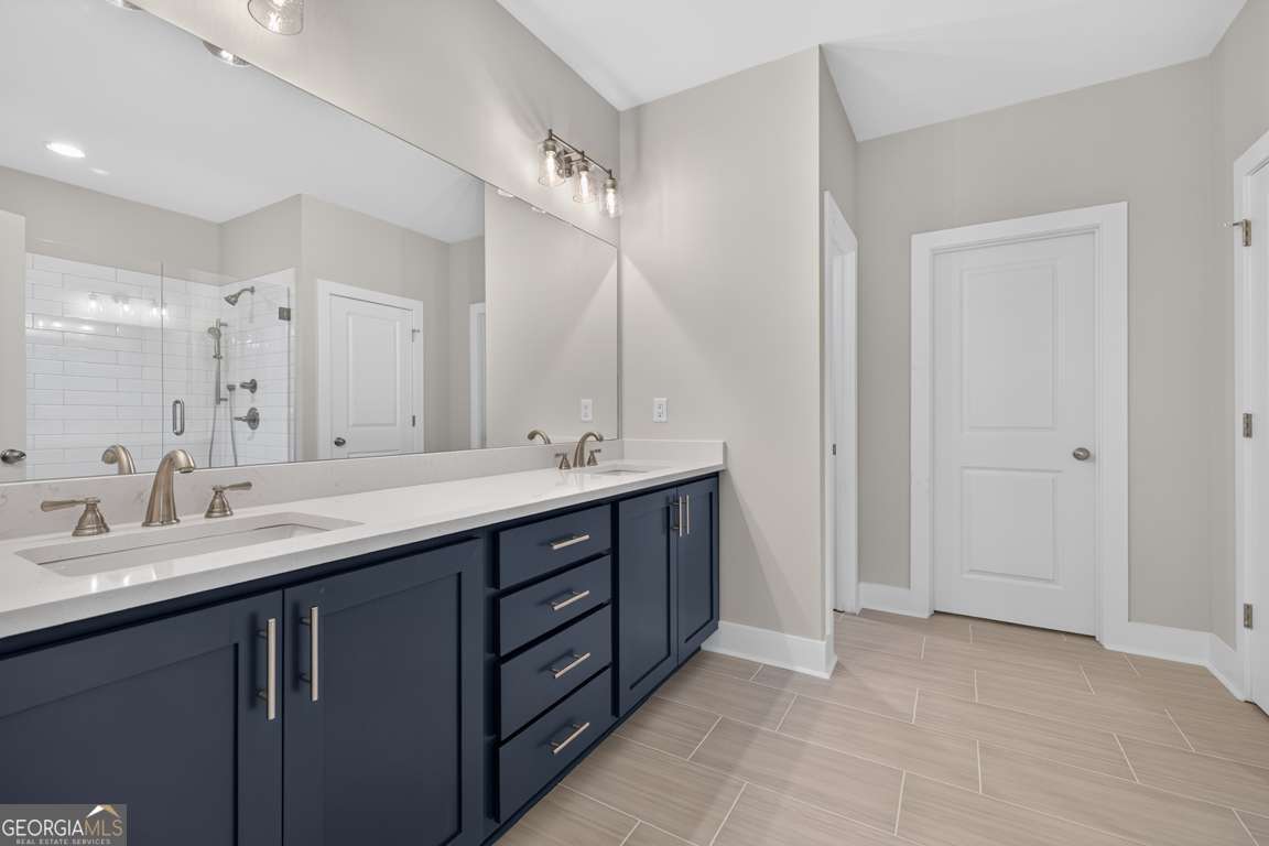 4767 E Reed Road Property Photo 29