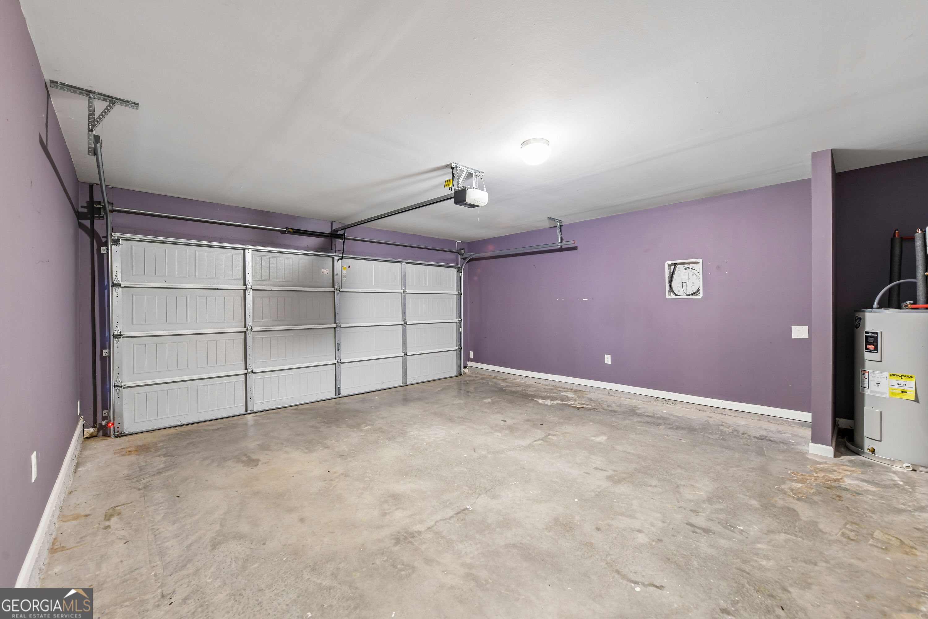2112 Rosemary Way Property Photo 9