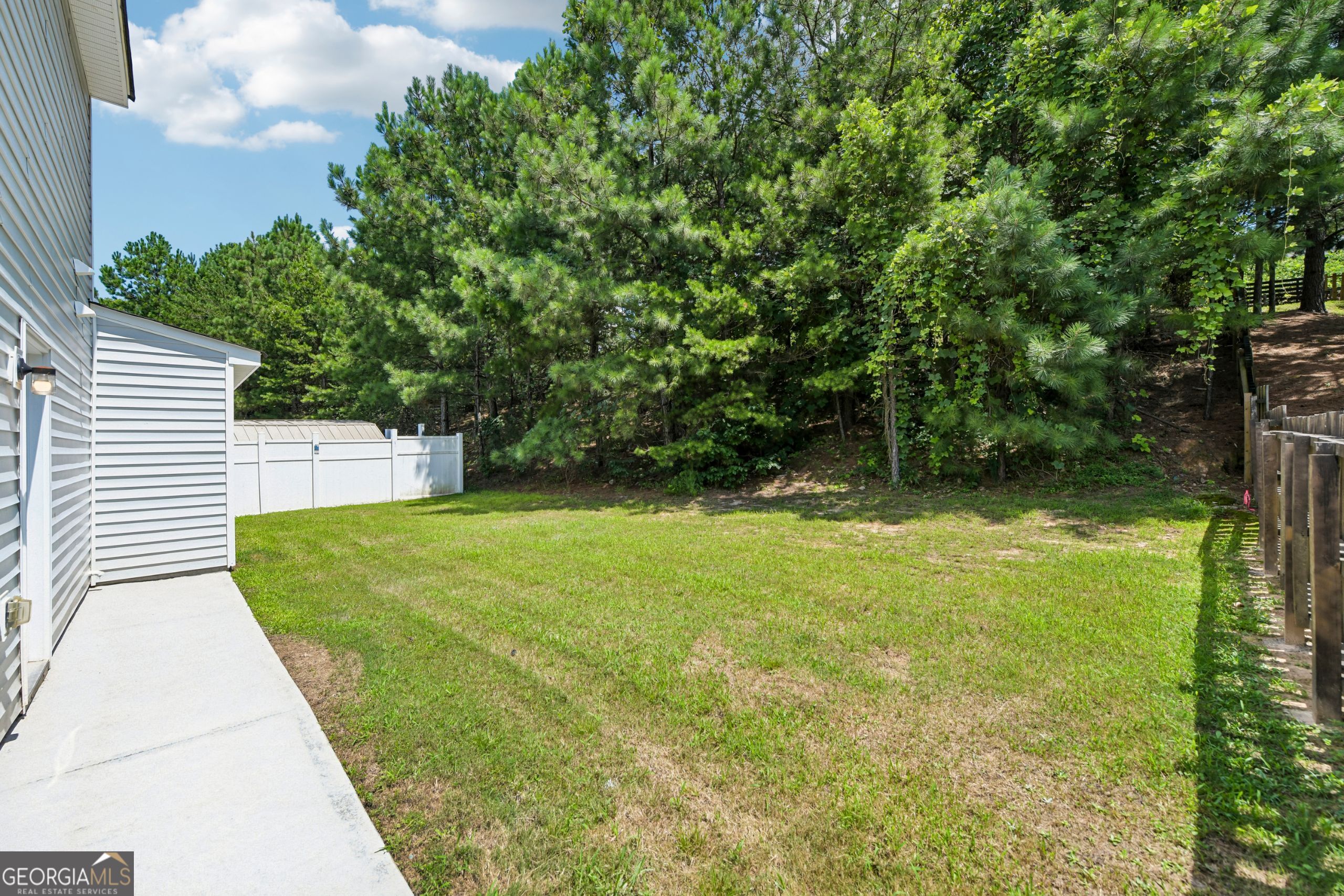 2112 Rosemary Way Property Photo 10