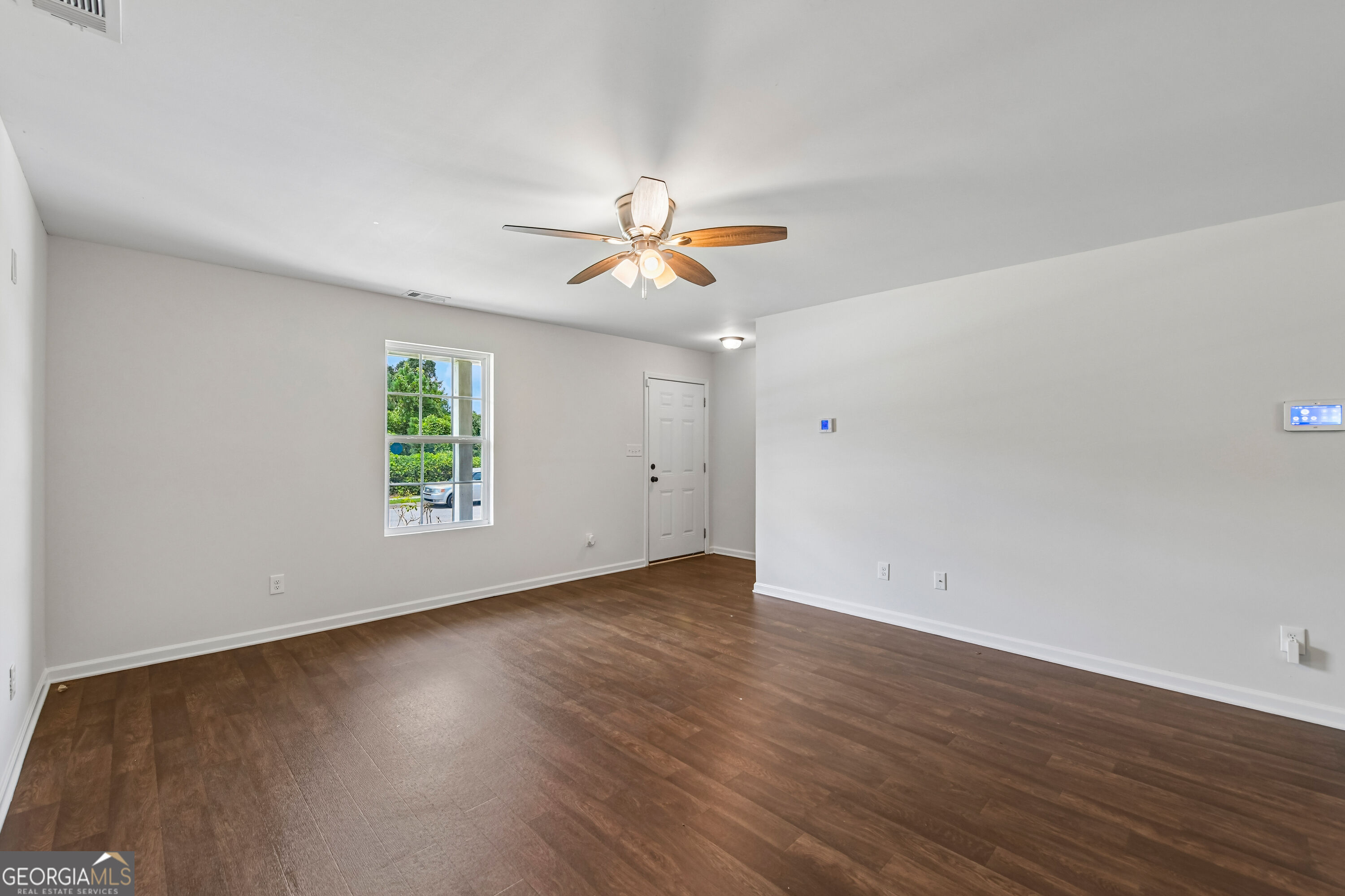 2112 Rosemary Way Property Photo 11