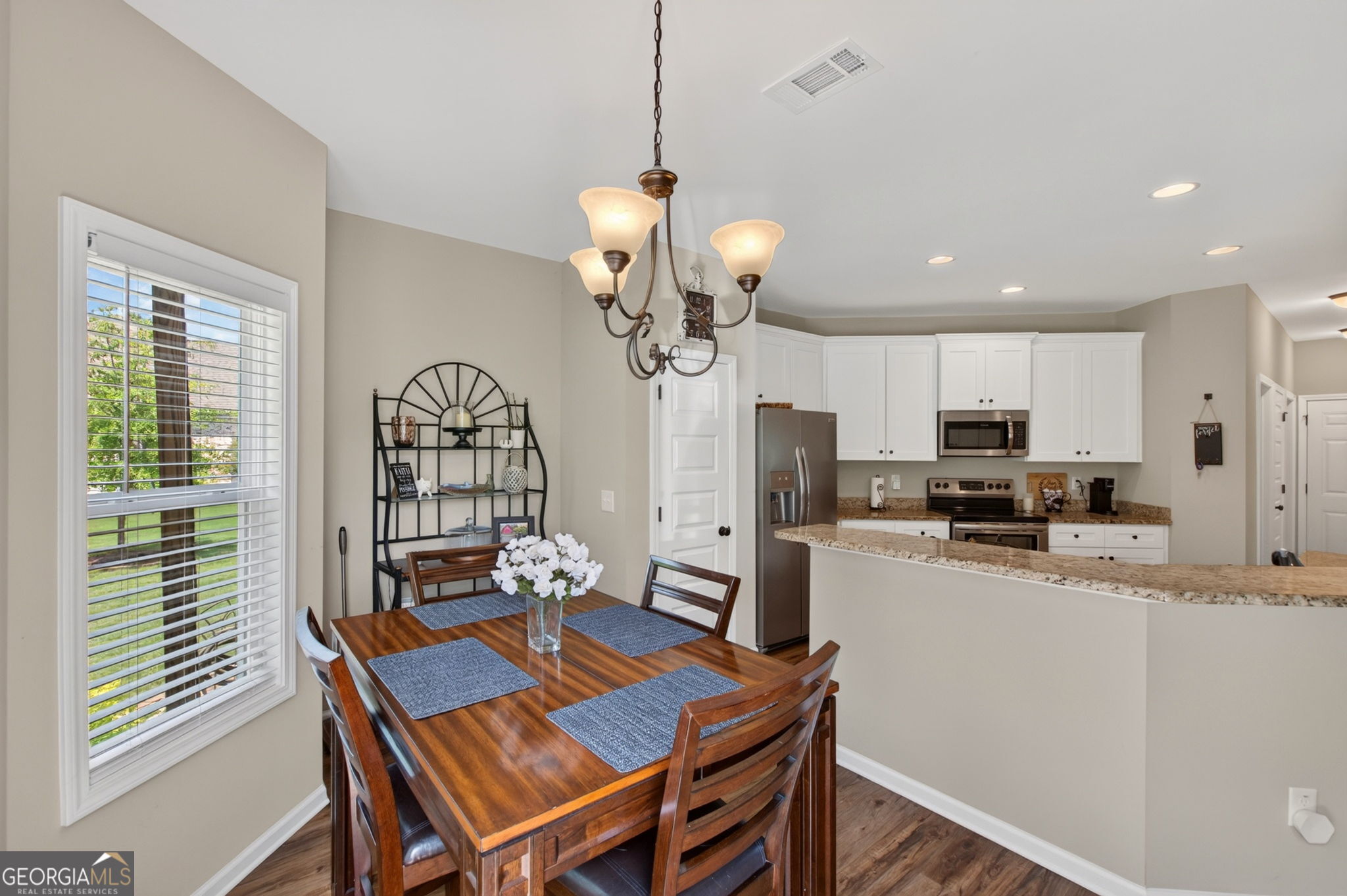 1126 Birchwood Drive Property Photo 24