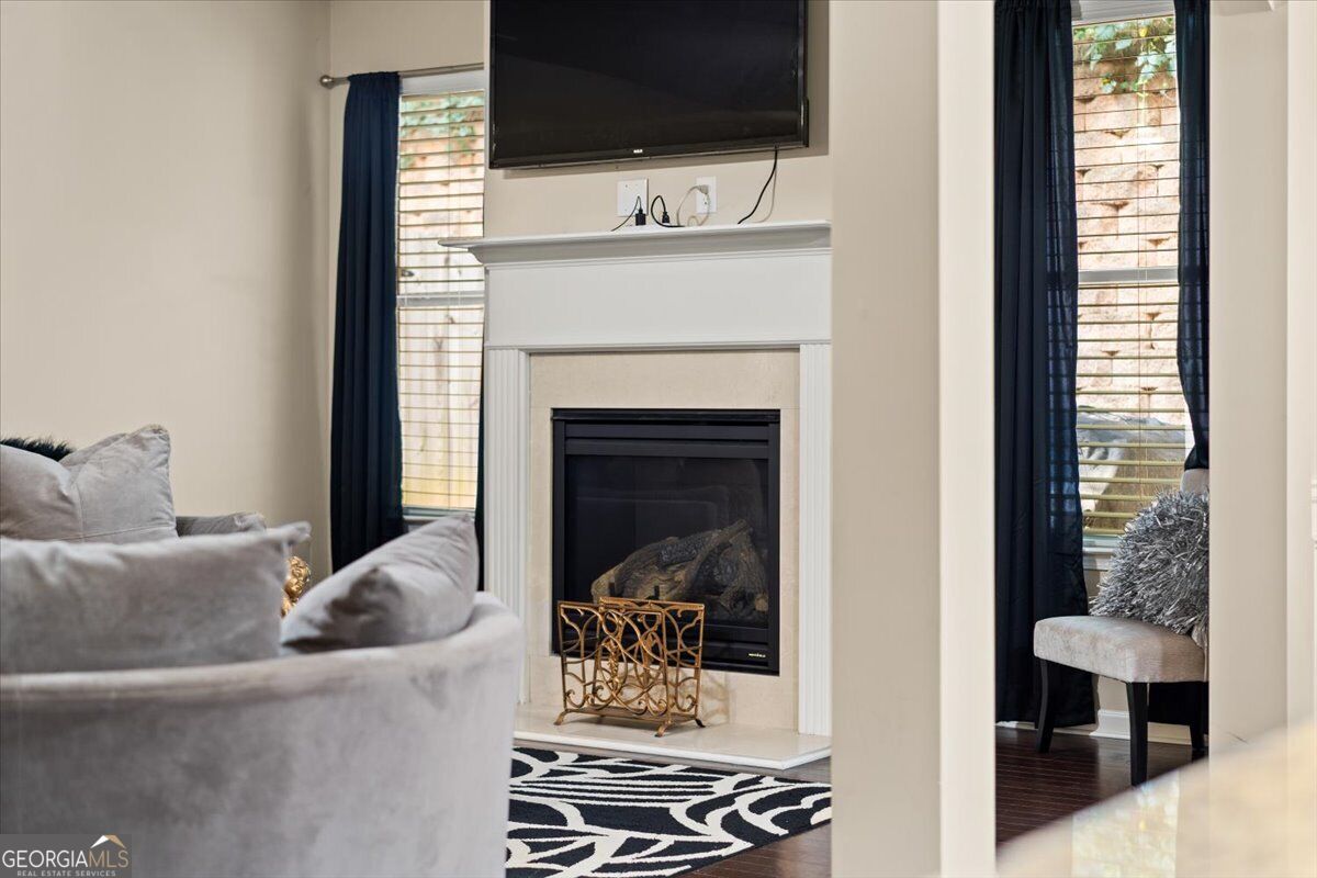 36 Grampian Way # 4 Property Photo 11