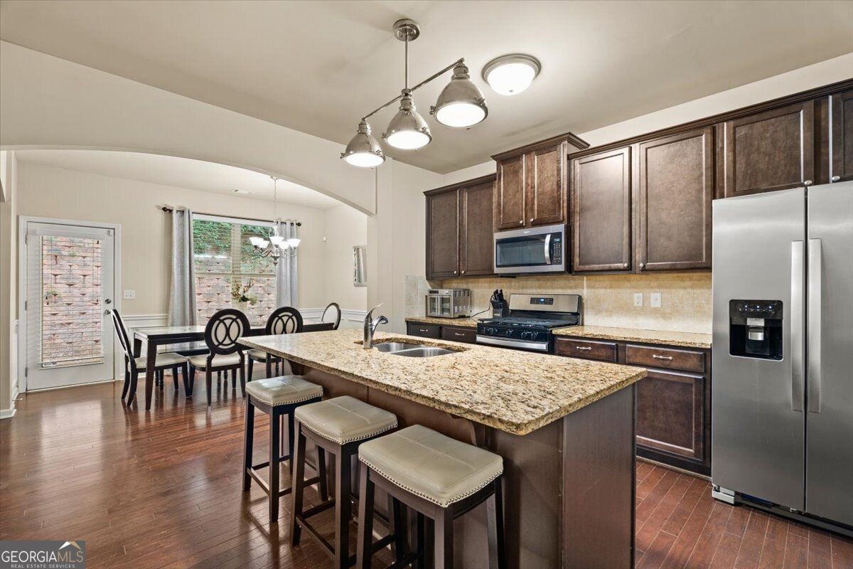 36 Grampian Way # 4 Property Photo 15