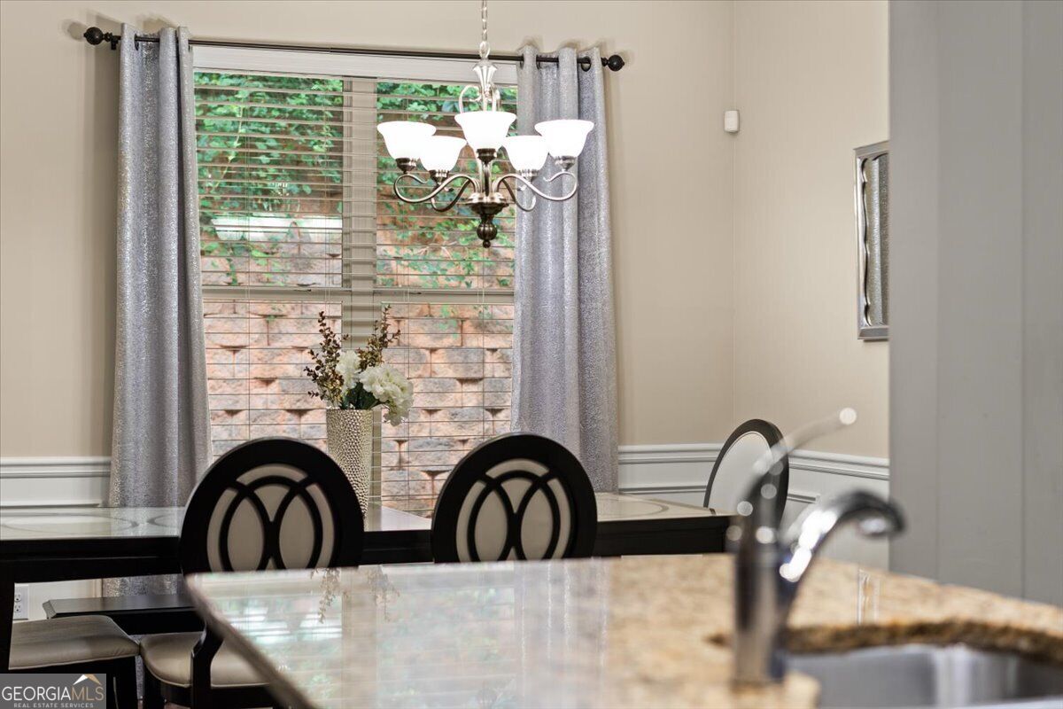 36 Grampian Way # 4 Property Photo 16