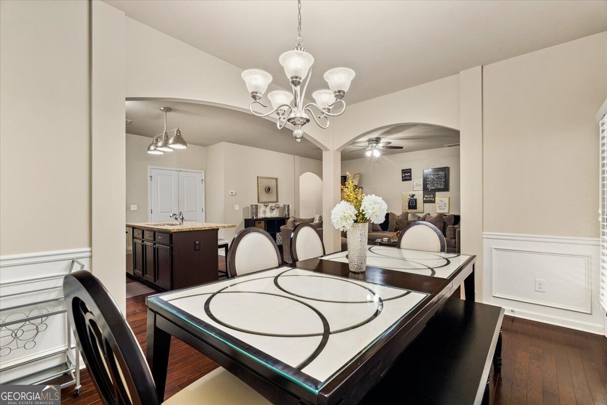 36 Grampian Way # 4 Property Photo 17
