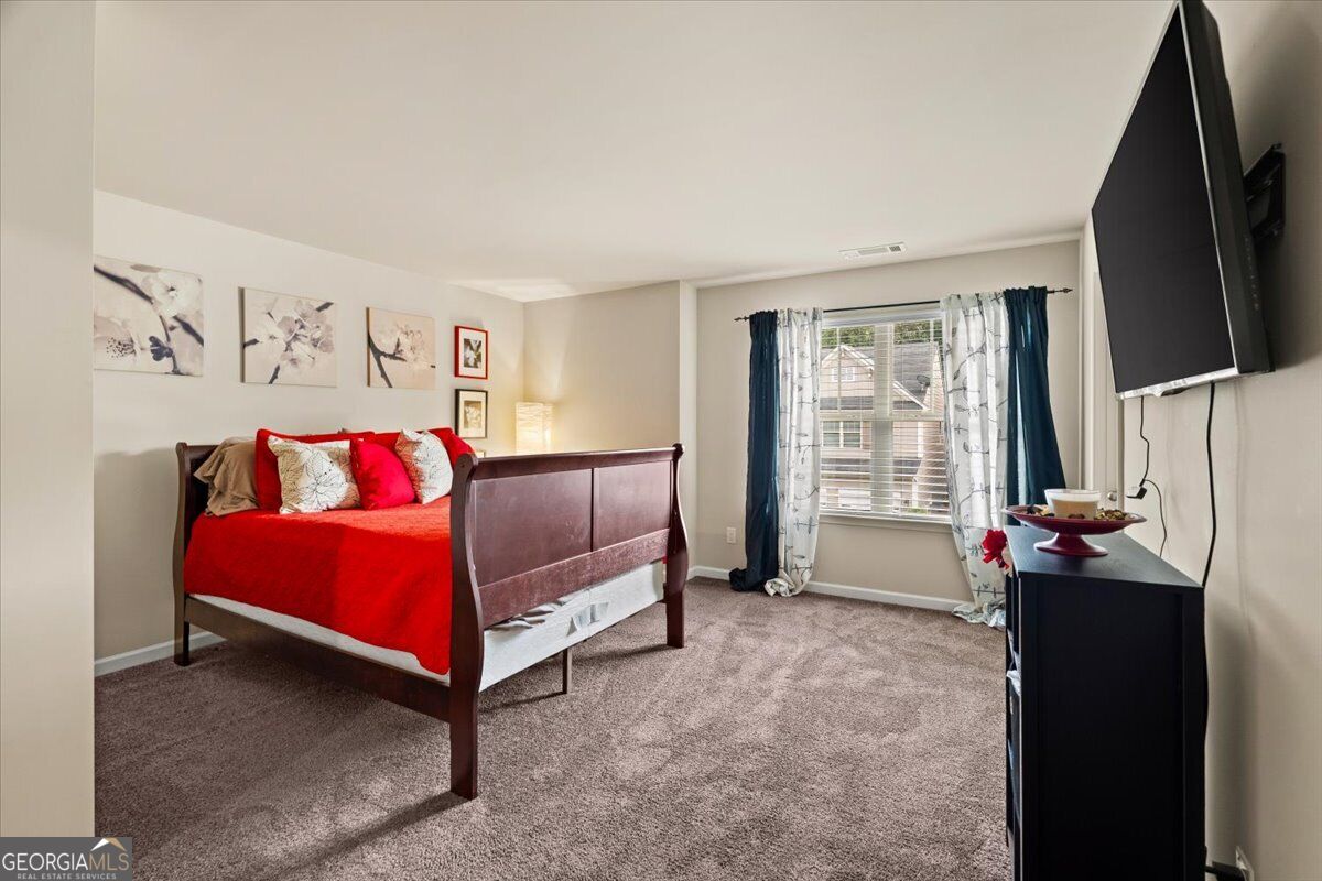 36 Grampian Way # 4 Property Photo 32