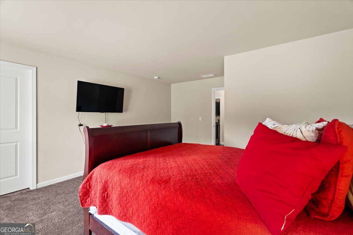 36 Grampian Way # 4 Property Photo 33