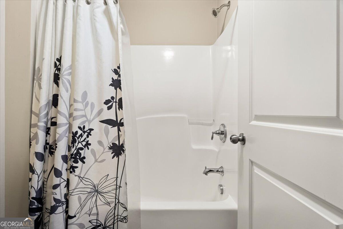 36 Grampian Way # 4 Property Photo 35
