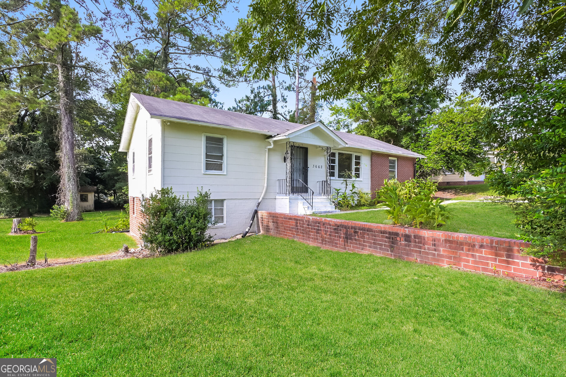 3662 Brownley Drive Property Photo 3
