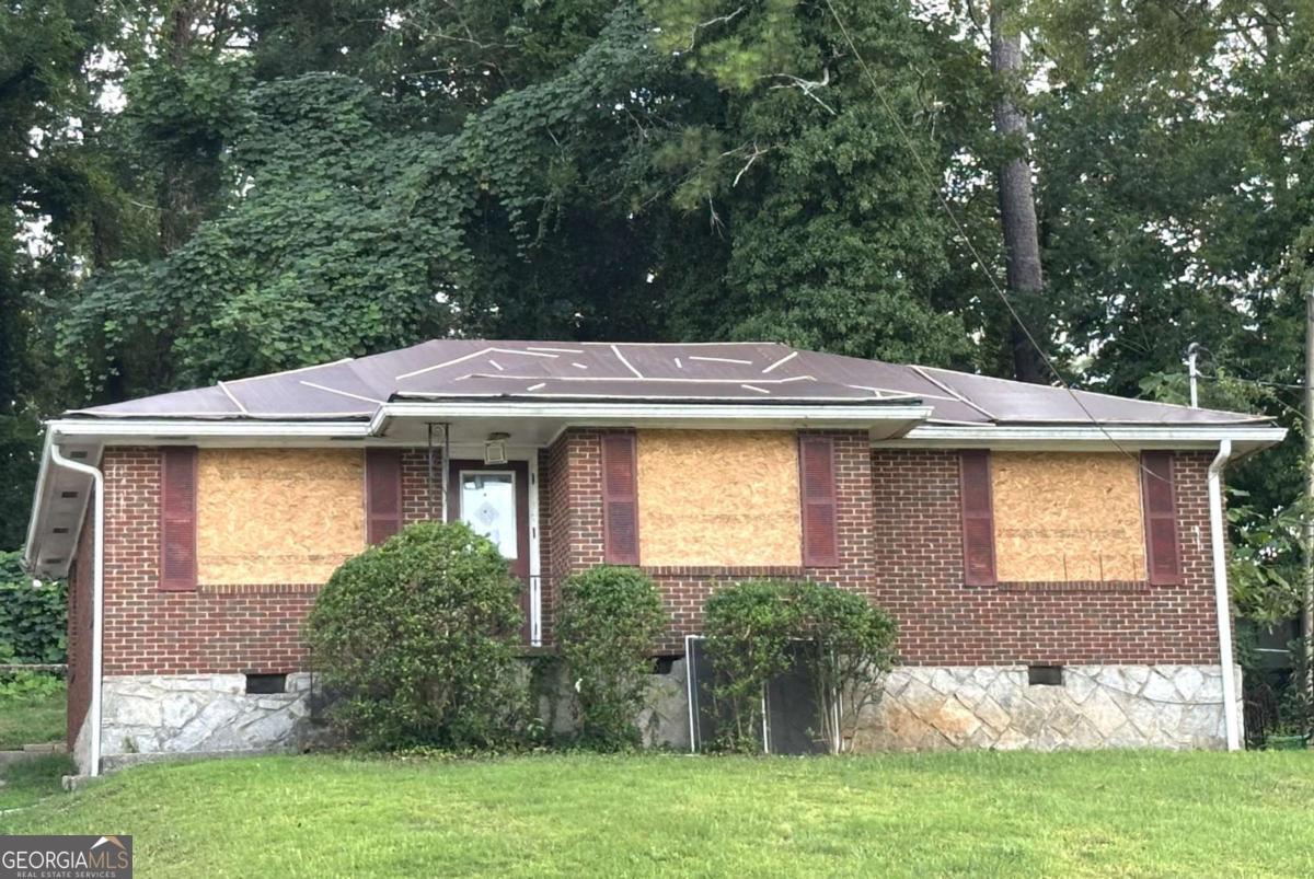 3713 Glenwood Road Property Photo 1