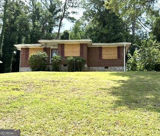 3713 Glenwood Road Property Photo 2
