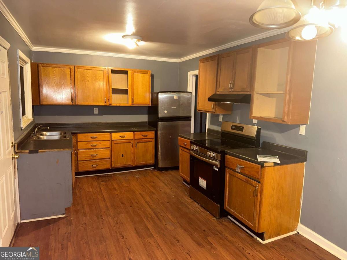 3713 Glenwood Road Property Photo 13