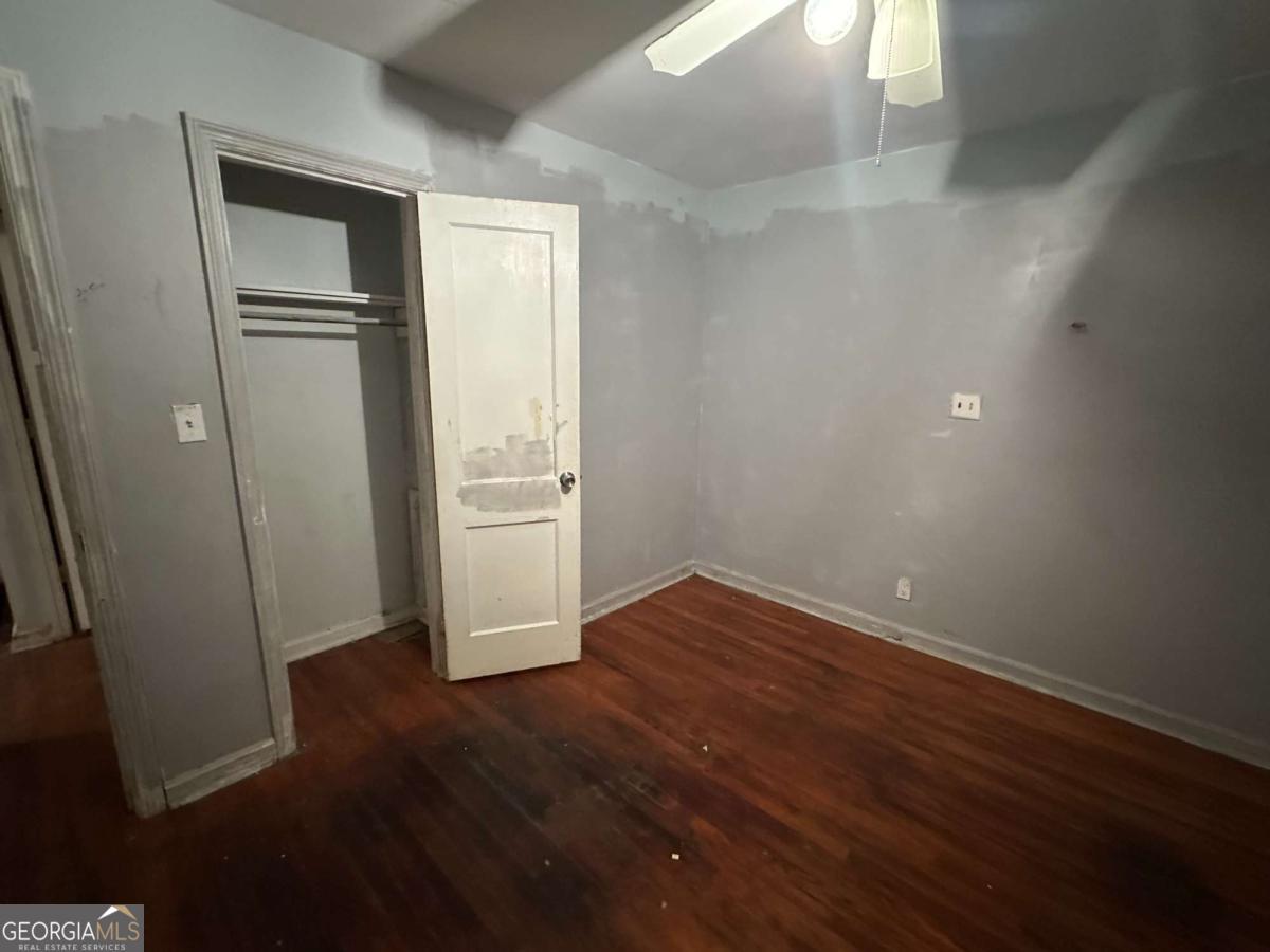 3713 Glenwood Road Property Photo 18
