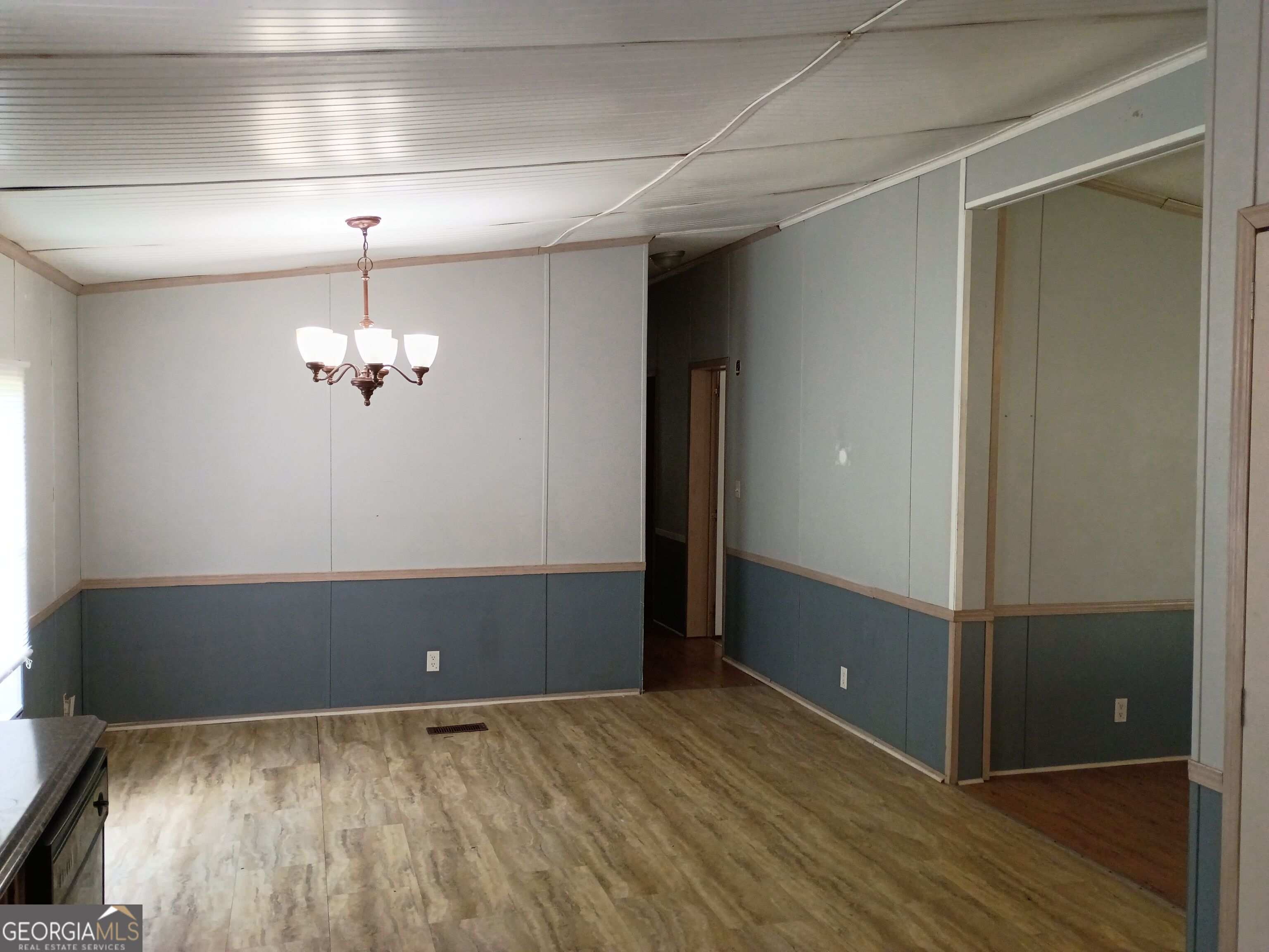 241 Oglesby Drive Property Photo 10
