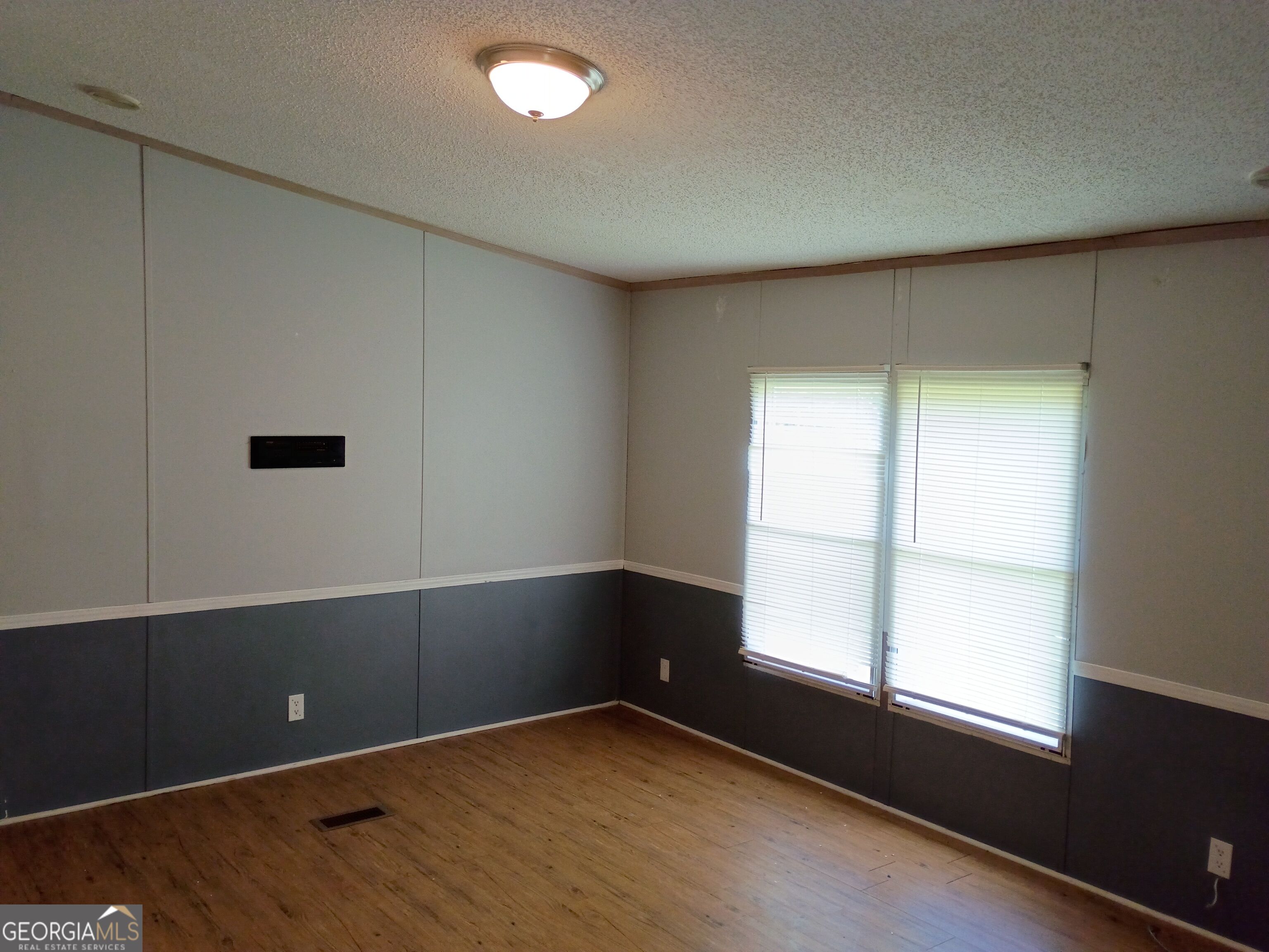 241 Oglesby Drive Property Photo 18