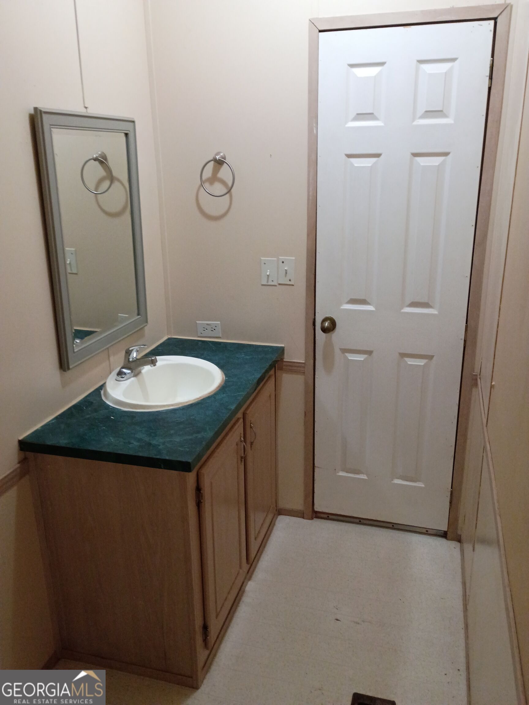 241 Oglesby Drive Property Photo 22