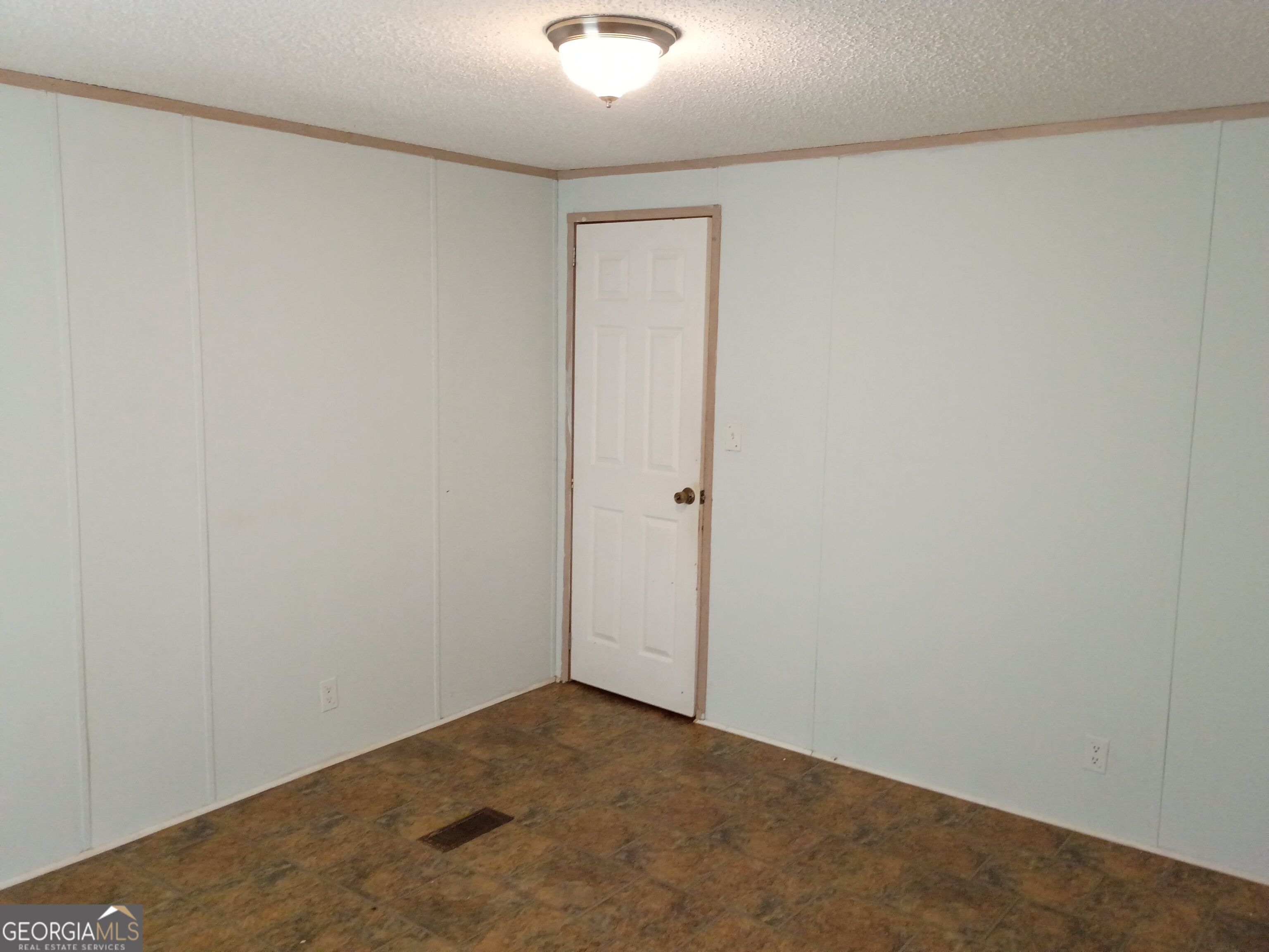 241 Oglesby Drive Property Photo 25