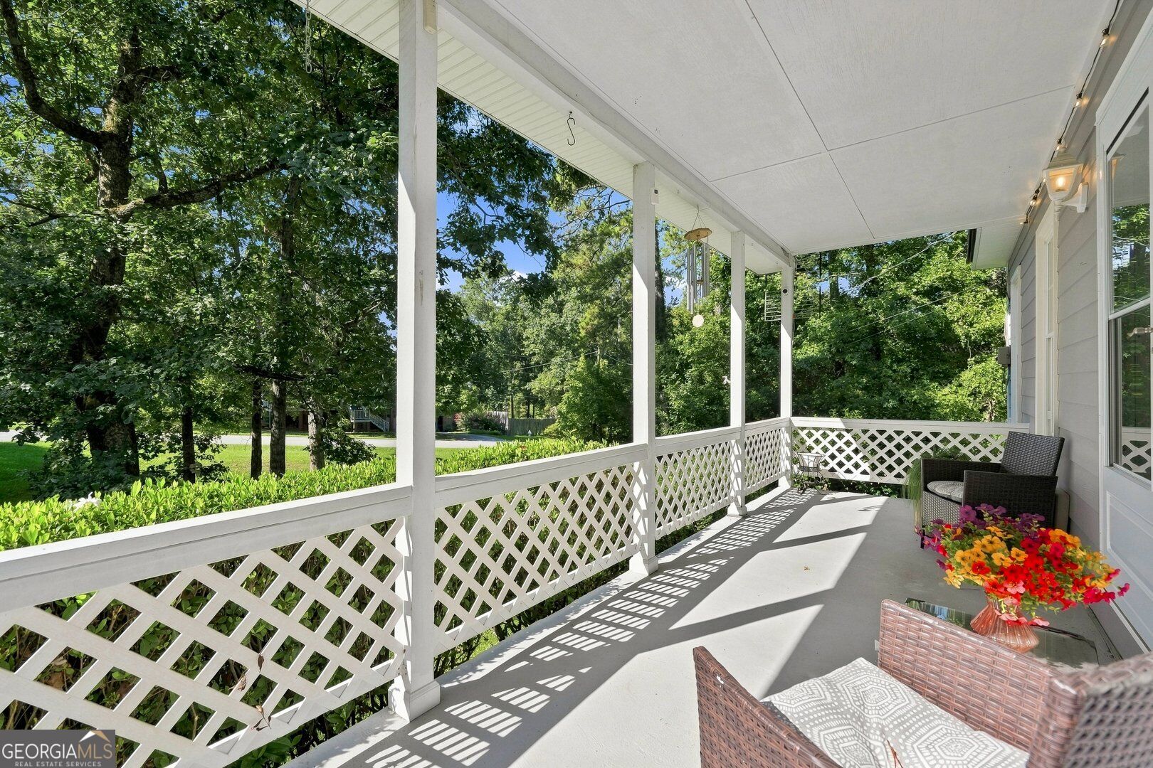 1423 Enchanted Lake Drive Nw Property Photo 3