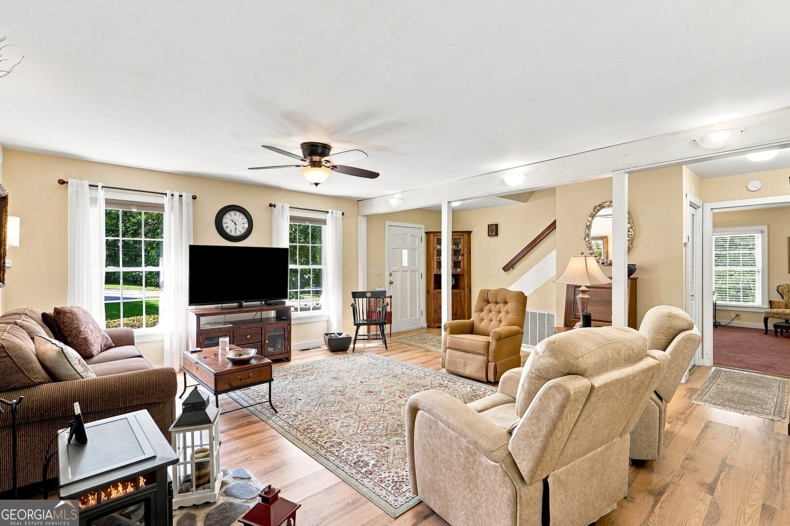 1423 Enchanted Lake Drive Nw Property Photo 6