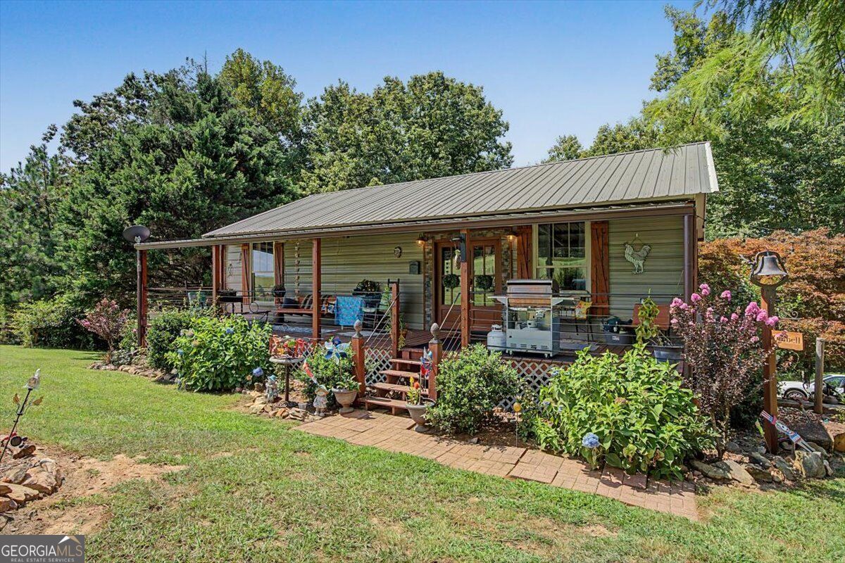 5119 E Highway 166 Property Photo 3