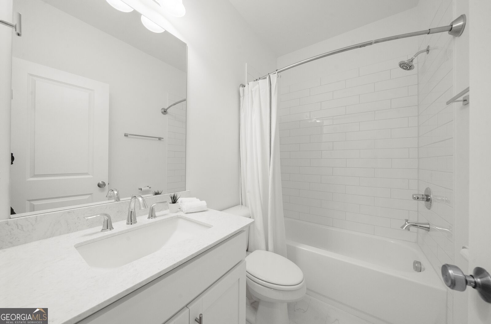 223 Downing Drive Property Photo 29
