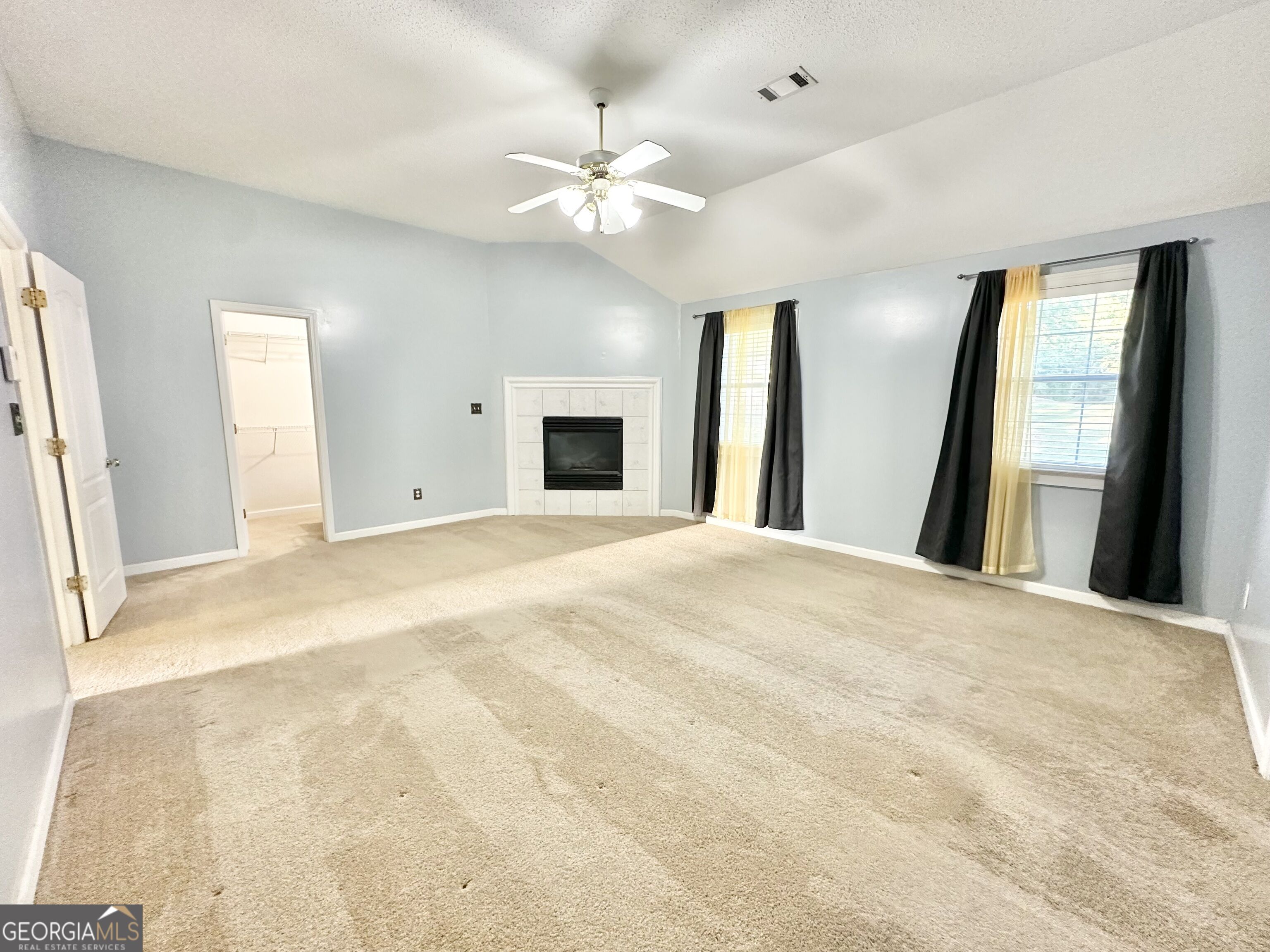 12342 Lakeside Parkway Property Photo 6