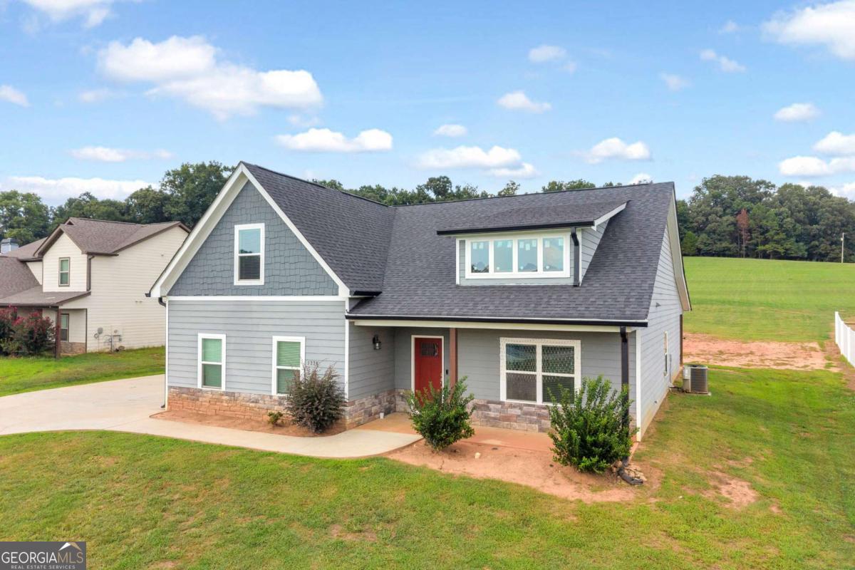 1220 Walters Road Property Photo 3