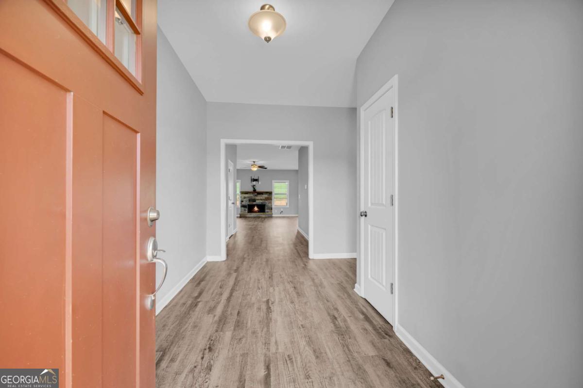 1220 Walters Road Property Photo 11