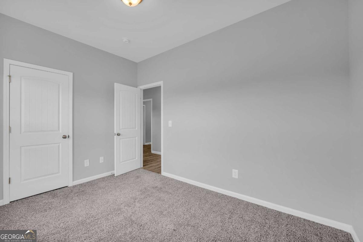 1220 Walters Road Property Photo 14