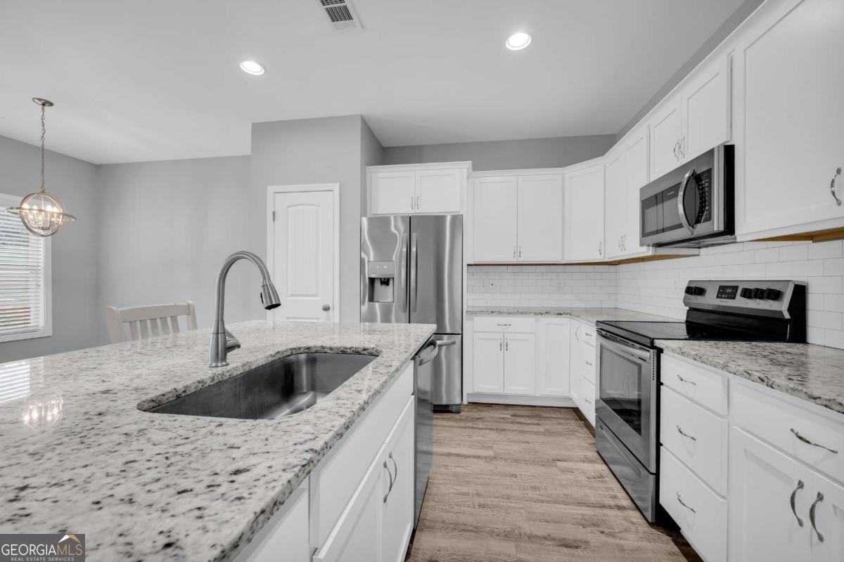 1220 Walters Road Property Photo 37
