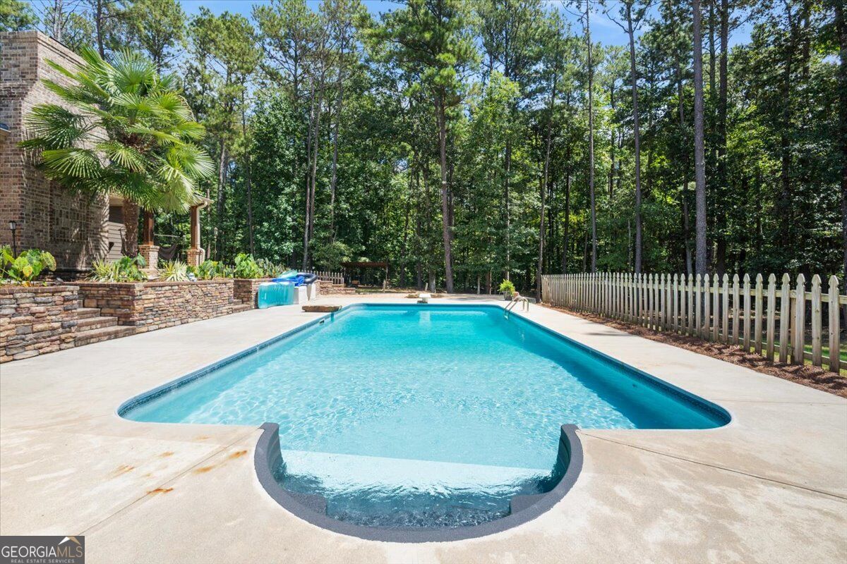 490 Gregory Road Property Photo 57