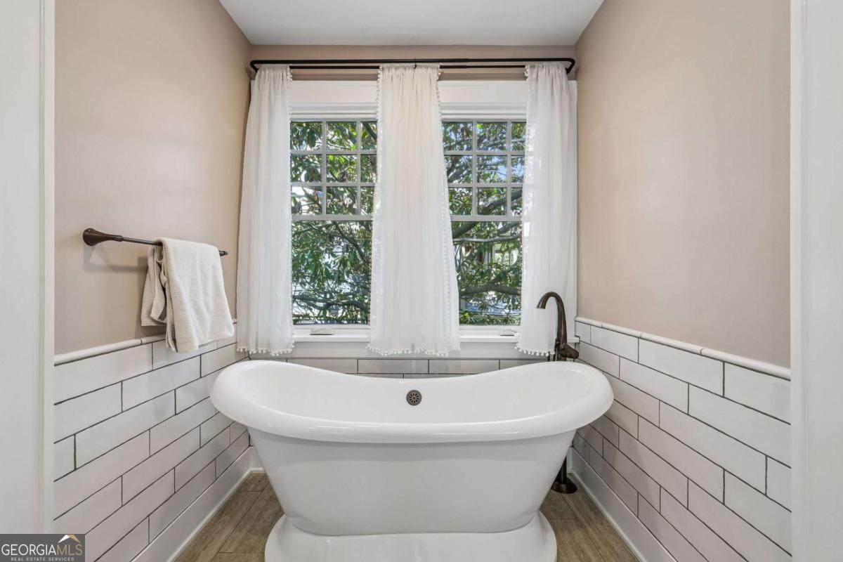 13 Kensington Road Property Photo 28