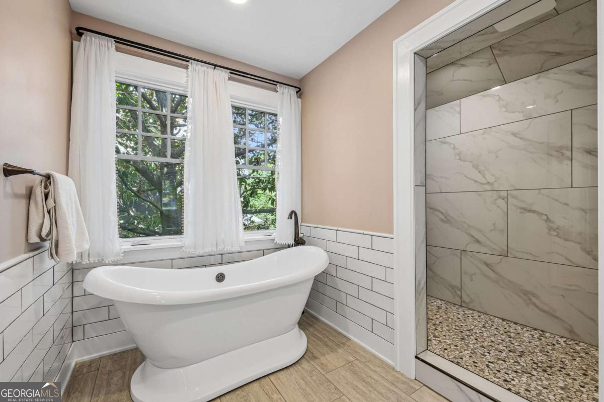 13 Kensington Road Property Photo 29
