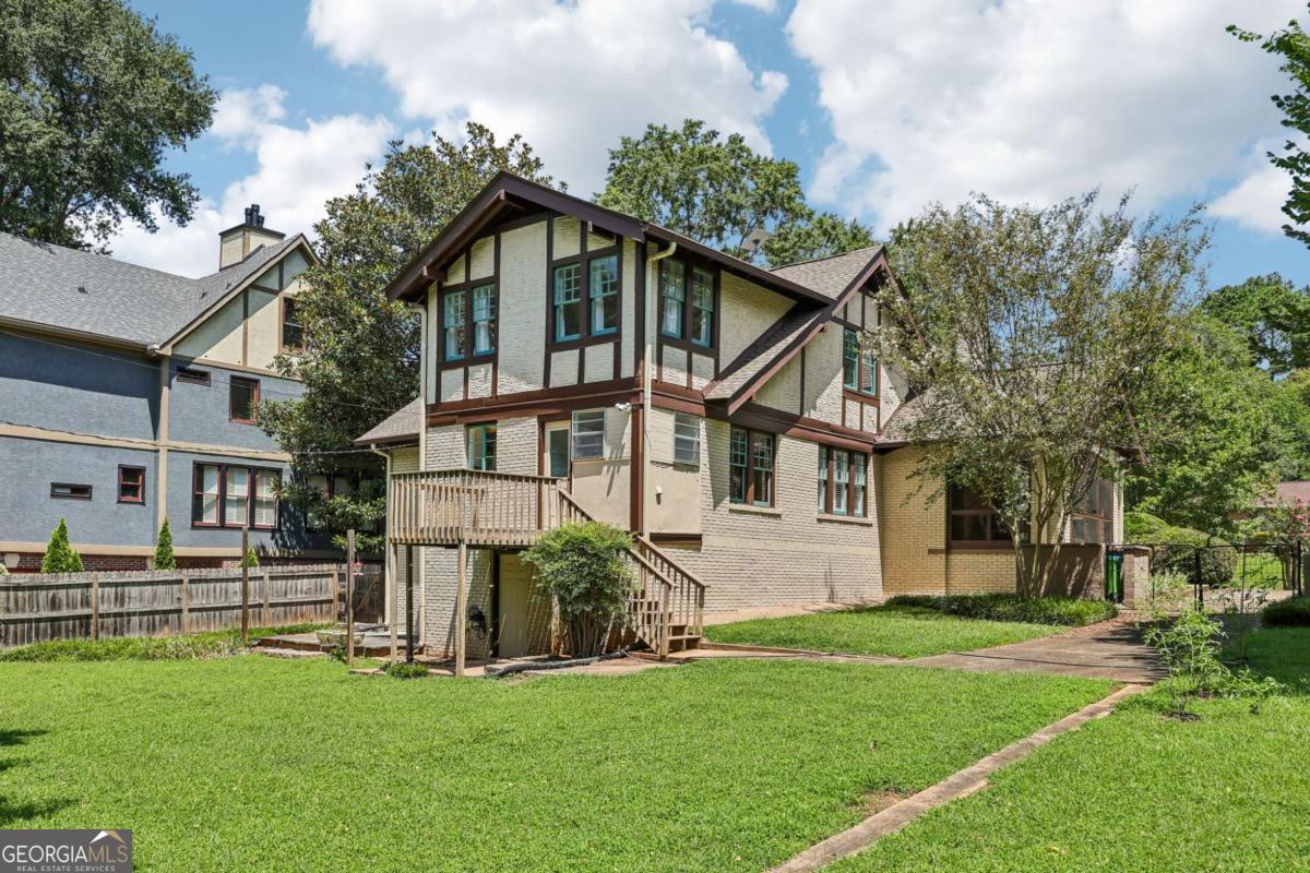 13 Kensington Road Property Photo 37