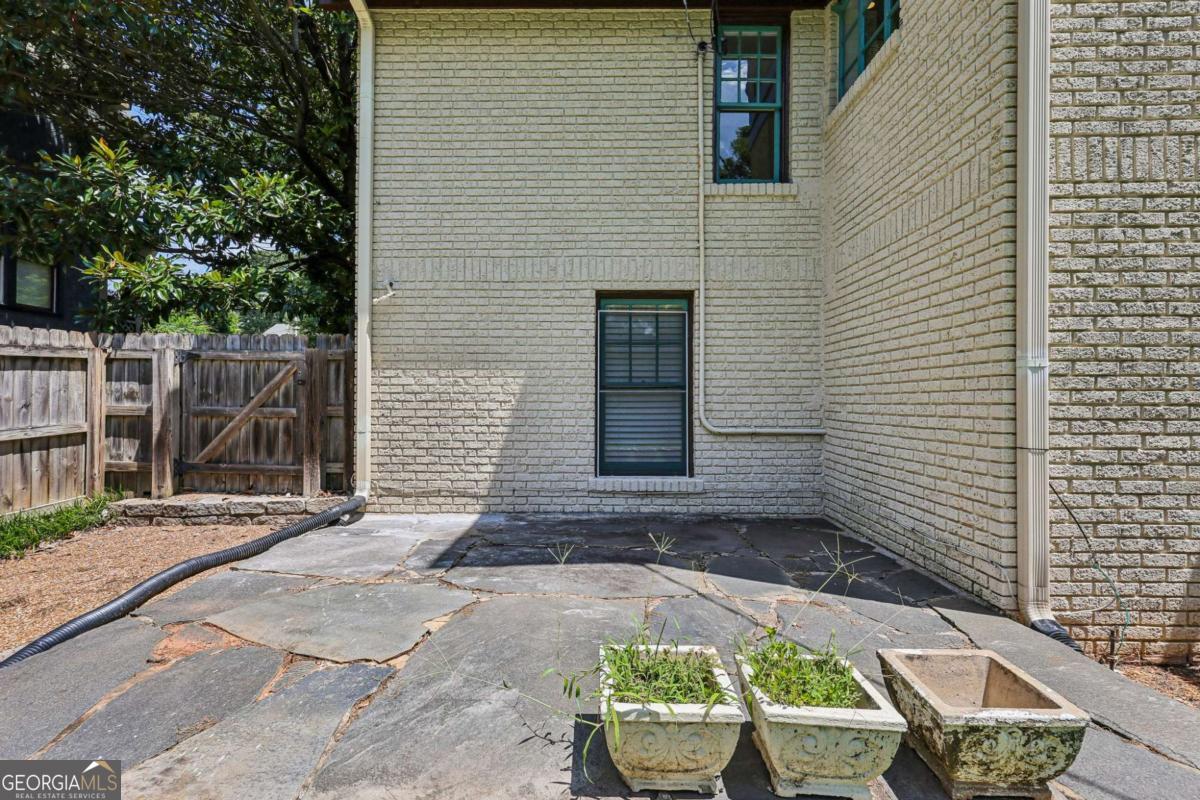 13 Kensington Road Property Photo 39