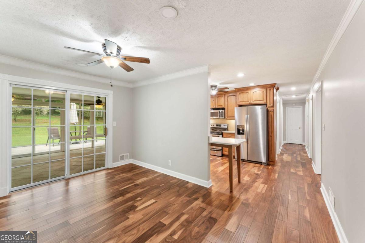 3090 Housley Road Property Photo 14