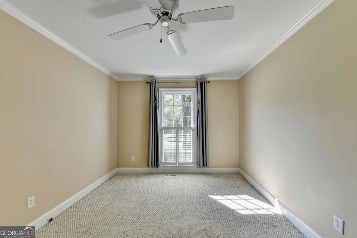 611 Iris Lane Property Photo 35