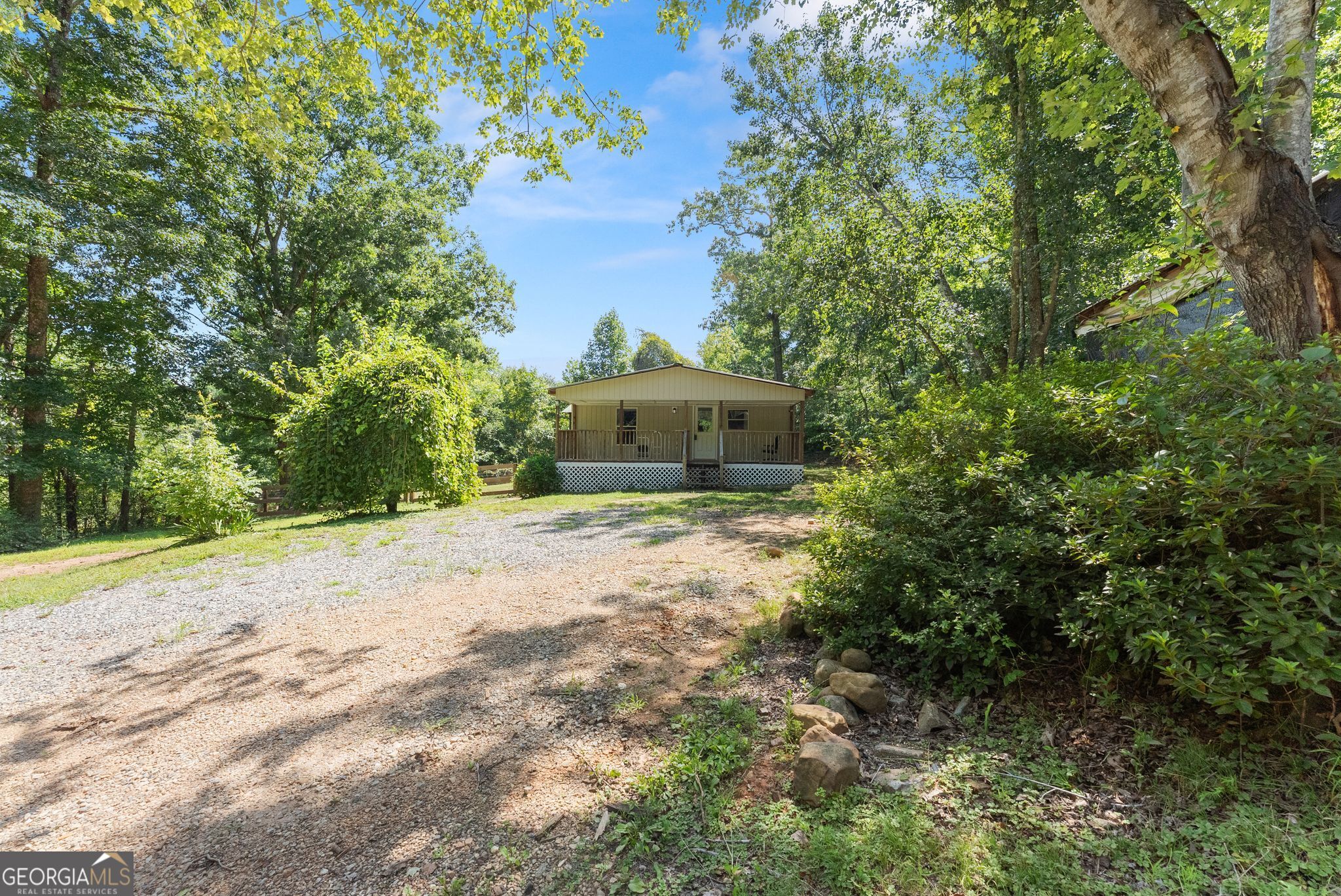 6220 Lee Lane Property Photo 6