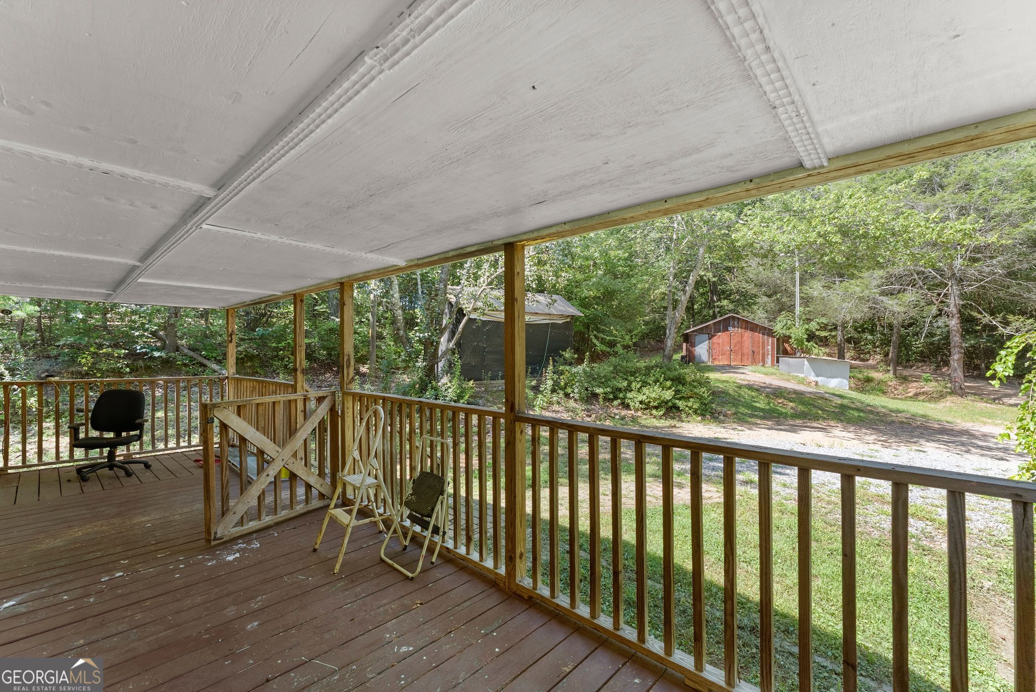 6220 Lee Lane Property Photo 8