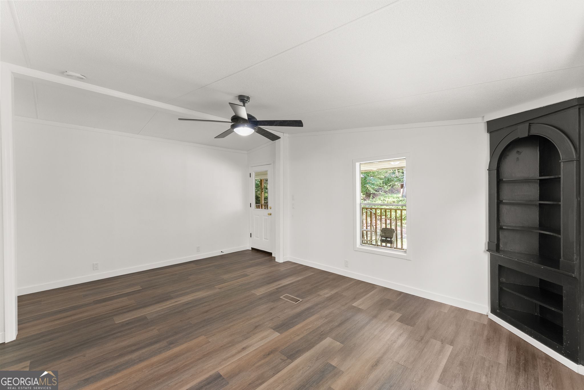 6220 Lee Lane Property Photo 29